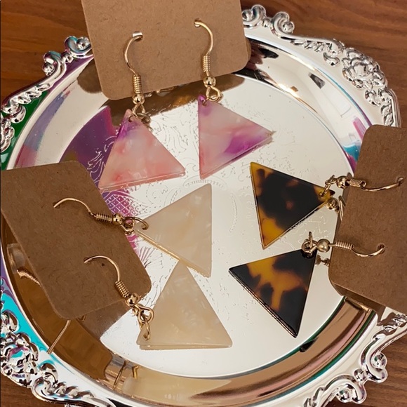 Jewelry - Boutique//Triangle Marble Look Earrings